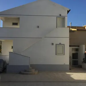  Bed & Breakfast Arena Italia