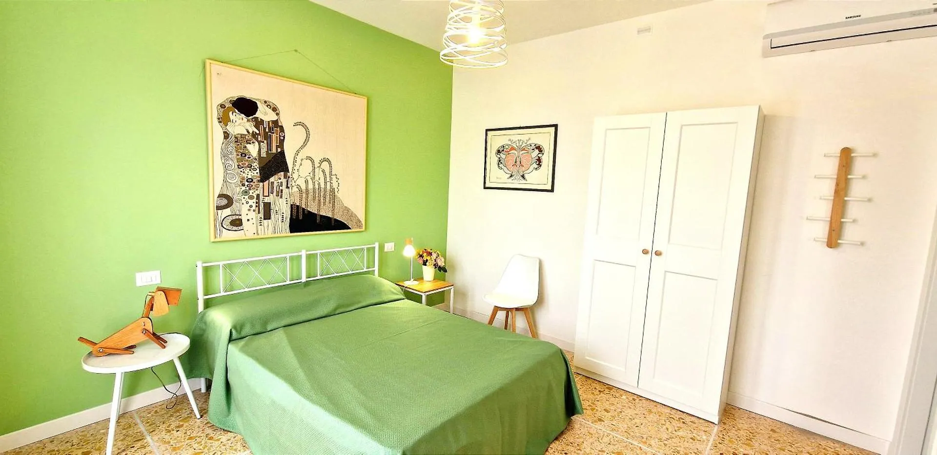 Guest house Cecilia Rome House Hotel